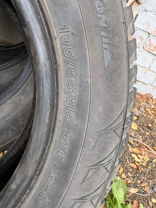 Продам Зимние Шины GOODRIDE