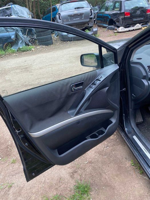 Toyota corolla verso 2.2 на части тойота корола версо