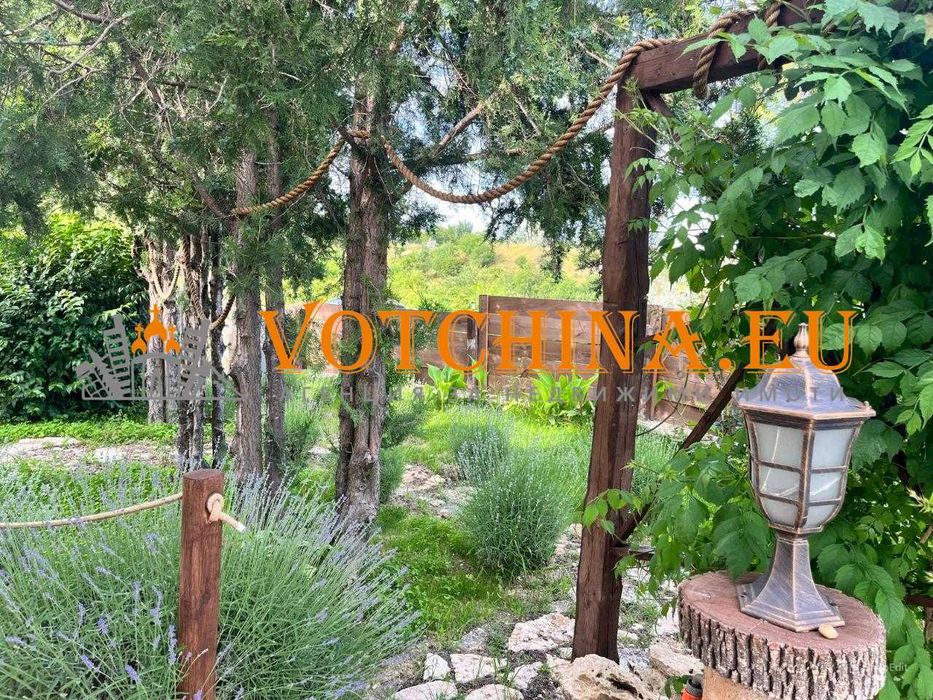 Продава се Къща в с. Генерал Кантарджиево, Област Варна - 633 кв.м за 506 €/кв.м - Снимка #2