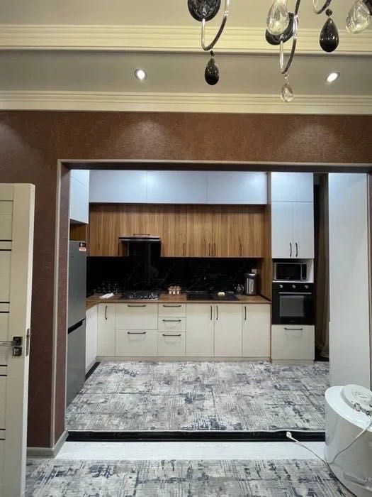 Сдаётся кв Кафе Дархан 2/3/6 на Мирзо Улугбекский