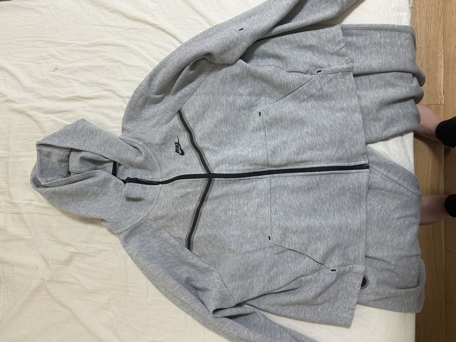 Дамски екип NIKE tech fleece