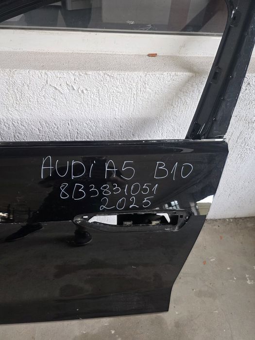 Audi A5 B10 2025 предна лява врата 8B3831051