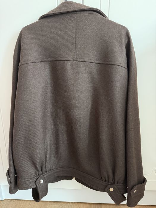 Продам бомбер Zara