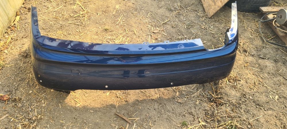 Vând bara spate bmw e90 lci originală