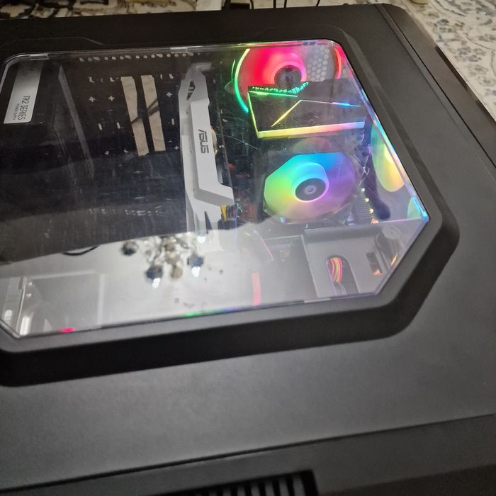 Продаю компьютер.