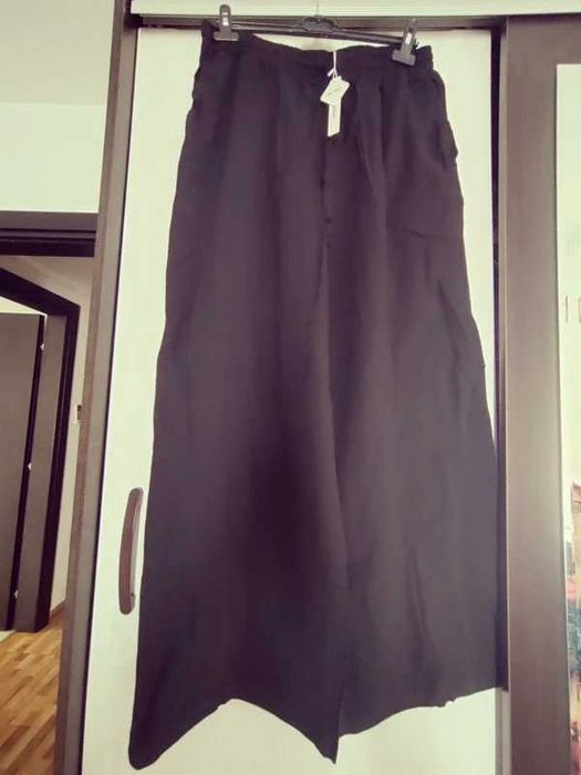 Pantaloni casual
