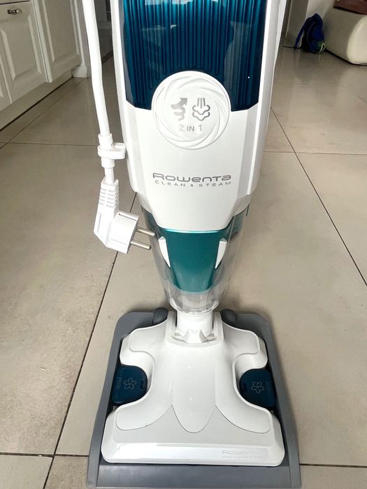 Aspirator vertical Rowenta umed și uscat