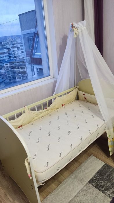 Детско легло (кошара)+ скрин