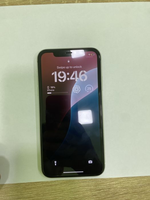 Срочно продаю Айфон 11