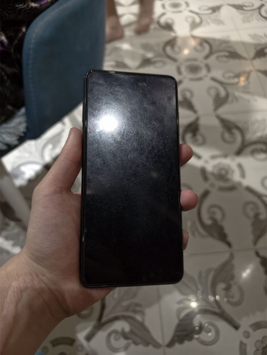 Poco x3 NFC Holati Yaxshi