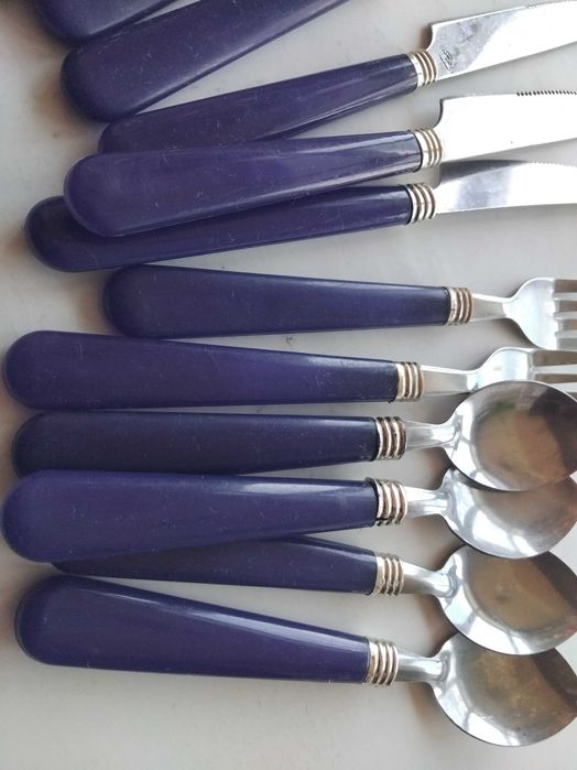 Вилици , Лъжици ,Ножове - 18 броя