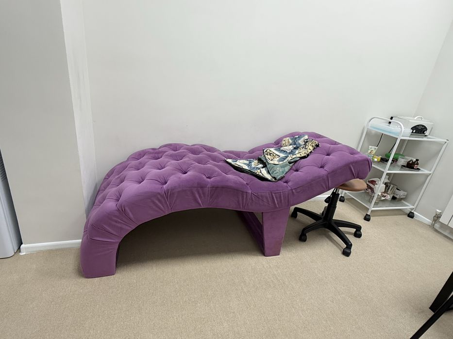 Массажный кушетка