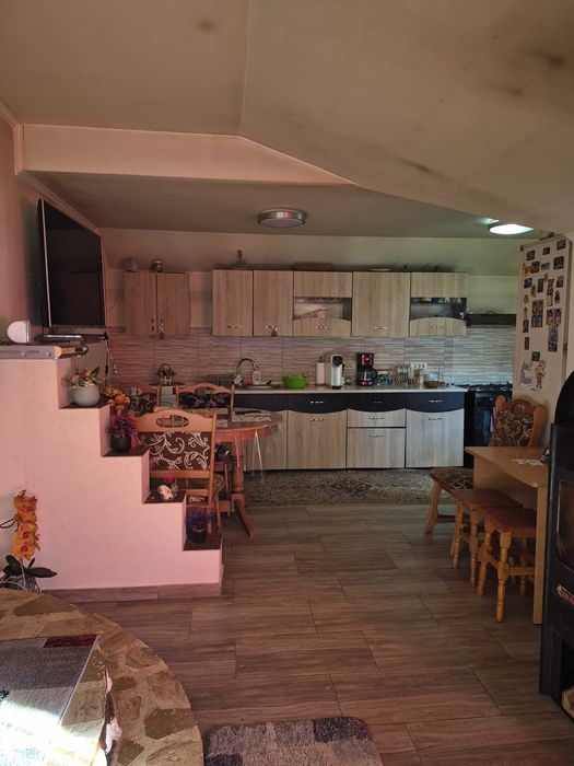 Vand urgent casa in Țebea HD