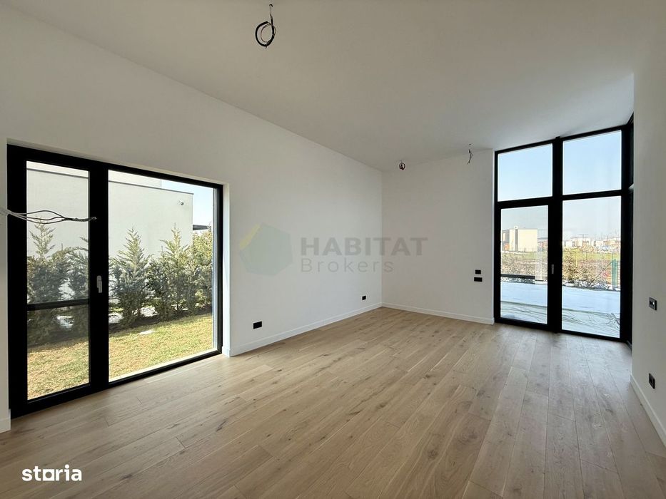 Vila tip duplex in Amber Forest, langa padure