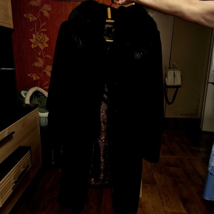 Продам шубу мутон натуралка