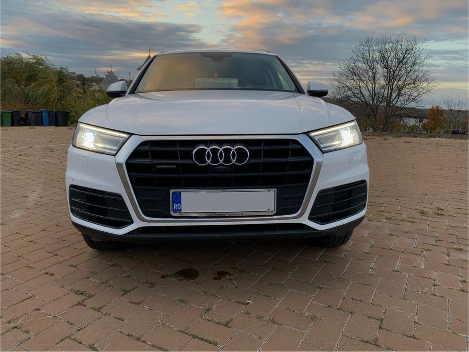 Audi QUATRO Q5 diesel StronicTrapa  VAND SAU SCHIMB cu electrica