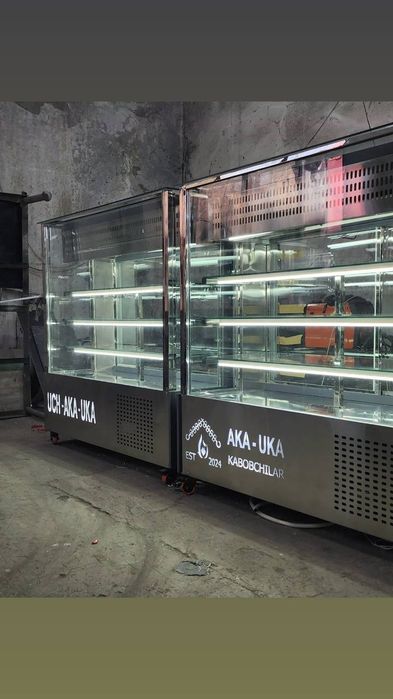 Витрина холодильник