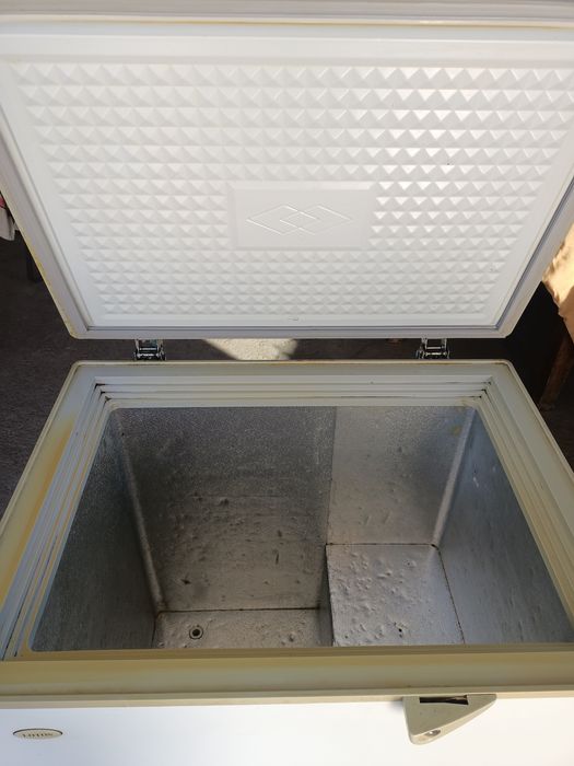 Продам морозильник Lotos fx 150