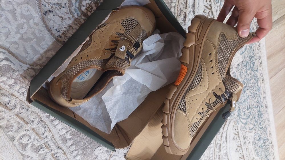 Продам спец обувь