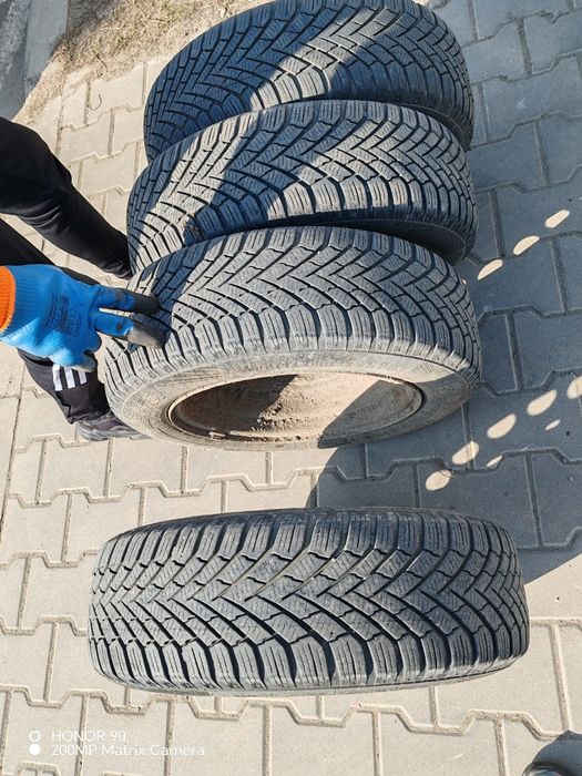 Cauciucuri iarna Continental