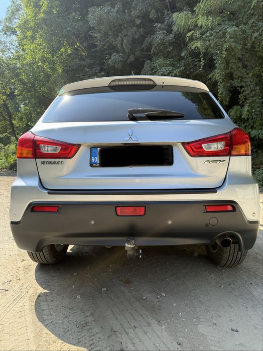 Mitsubishi ASX 2011