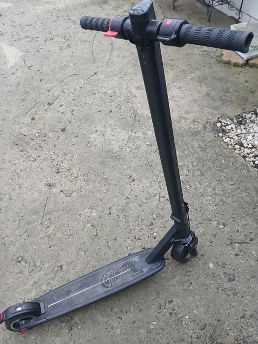 Vand/schimb Trotineta Electrica si normala!
