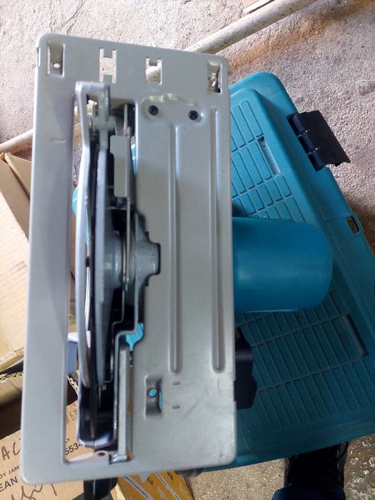 Цирколяр  Макита 1300w
