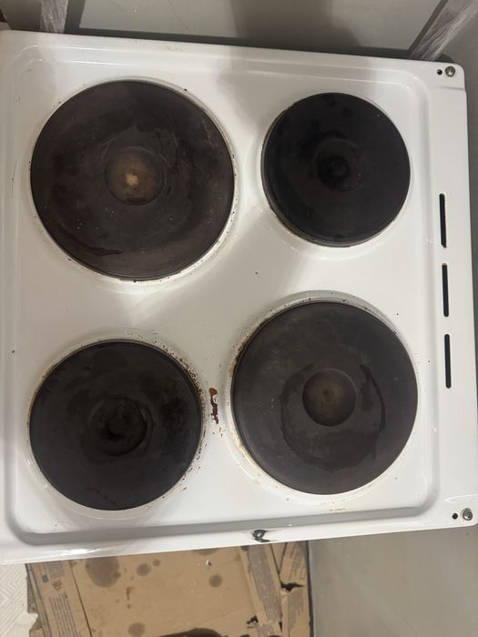 Электроплита Deluxe