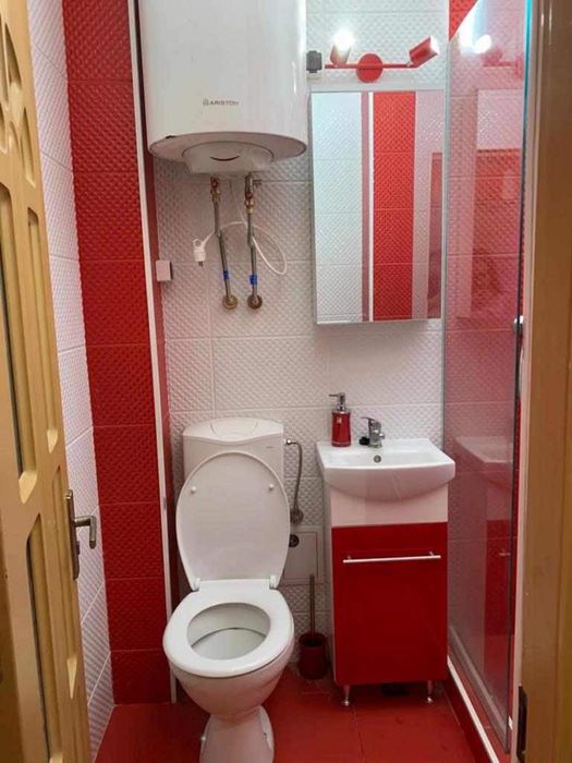 Vand apartament 2 camere