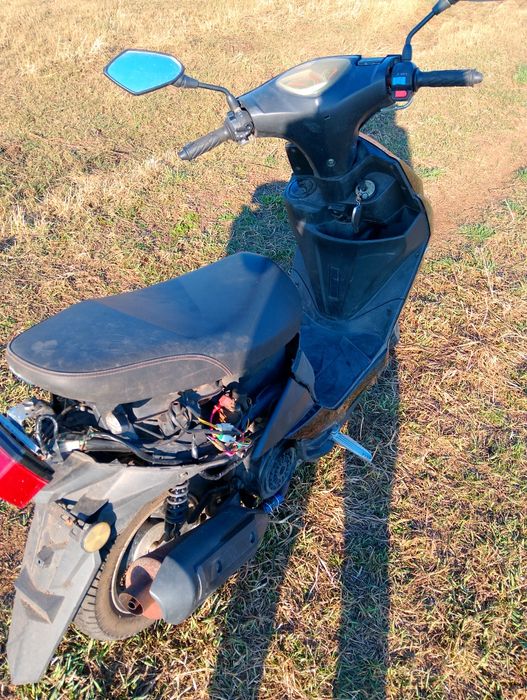 Скутер Педа gts 125
