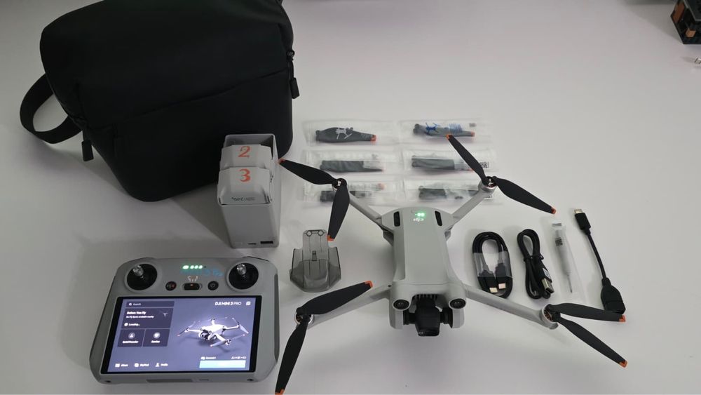 Drona DJi mini 3 pro fly + VR DJI goggles 2