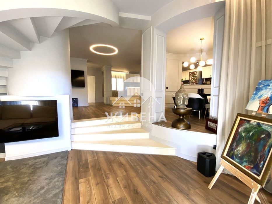 Дава се под наем Къща в Варна, м-т Евксиноград - 800 кв.м за 4000 € - Снимка #5