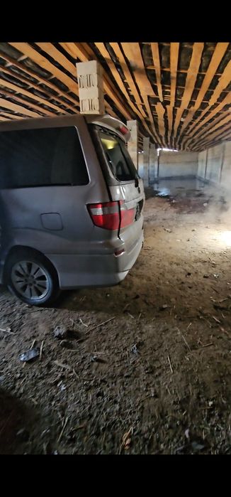 Продам тоиота альфард по запчастям