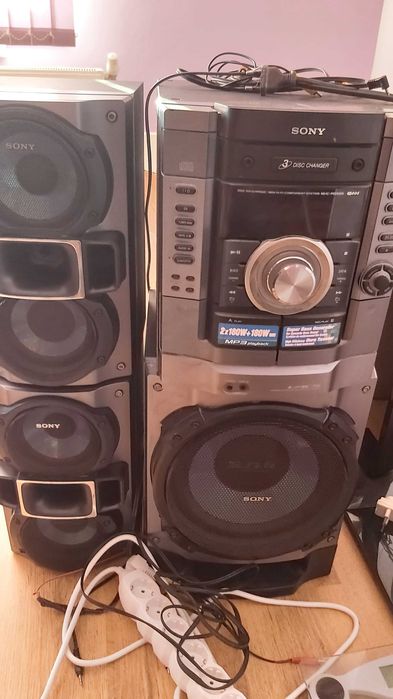 Уредба Sony усилвател добро състояние