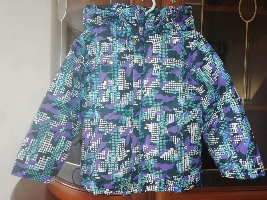 Осенняя куртка рост 98