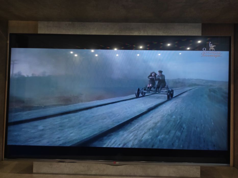 Телевизор LG smart tv