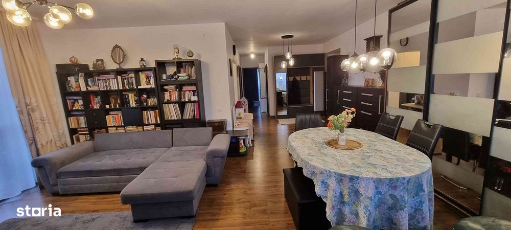 Proprietar vând apartament 3 cam 93 mp+29mp balcoane in Sibiu