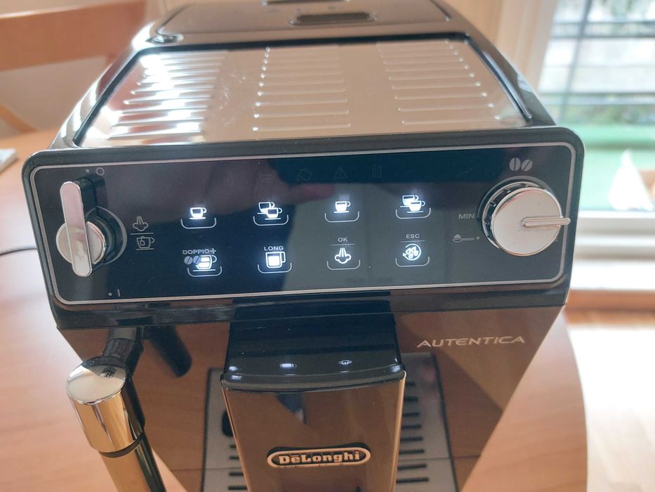 Espressor DeLonghi Autentica _ impecabil