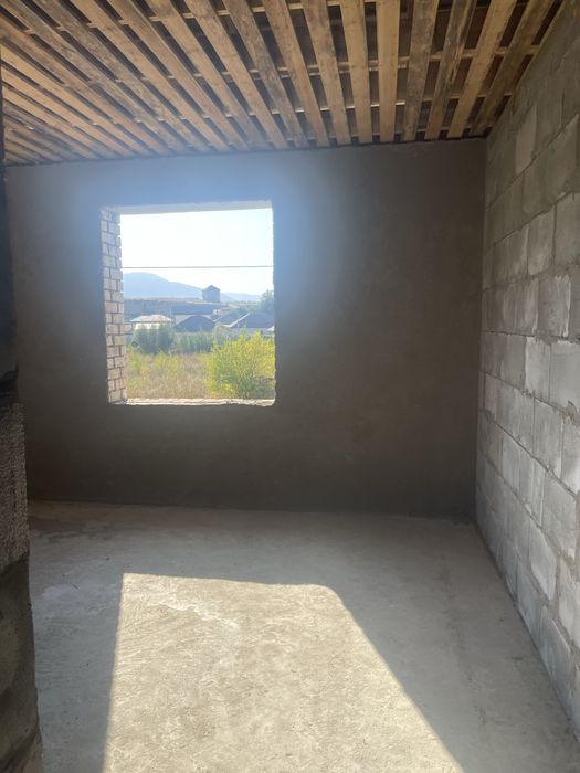 Продам дом 240 м2 на 15 сотках