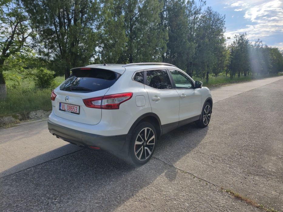 Nissan Qashqai Tekna+ 1.2 Benzina 6.000km unic in Europa ca numar km