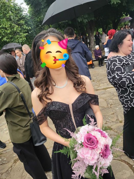 Бутикова Бална рокля