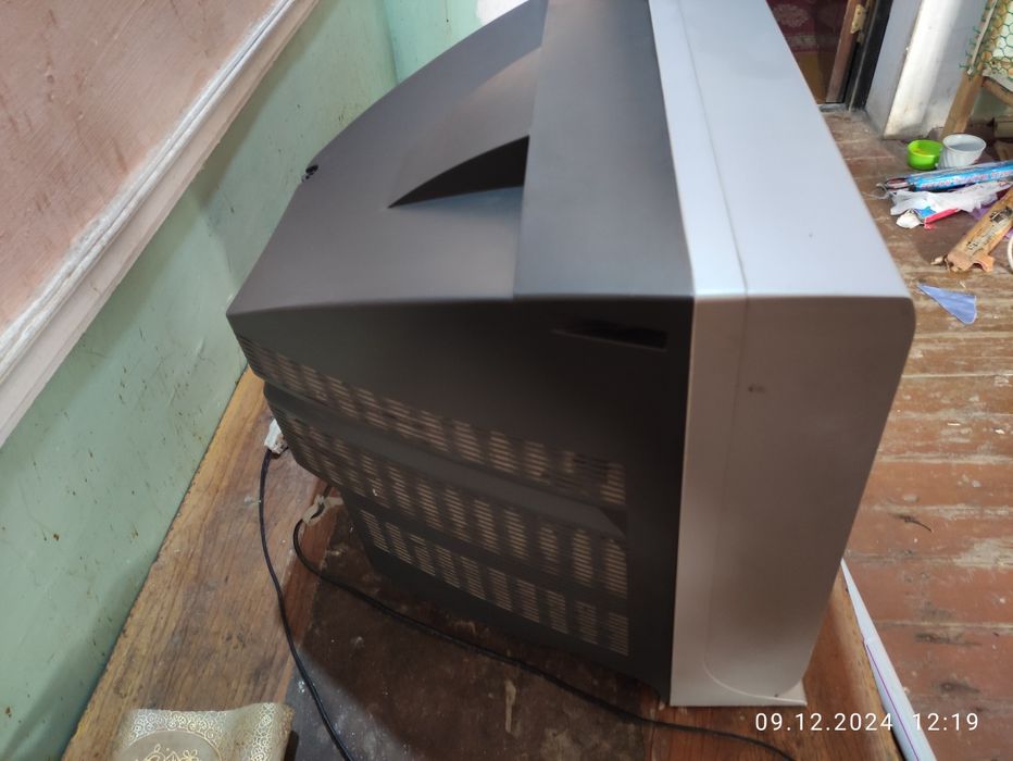 Телевизор сотилади