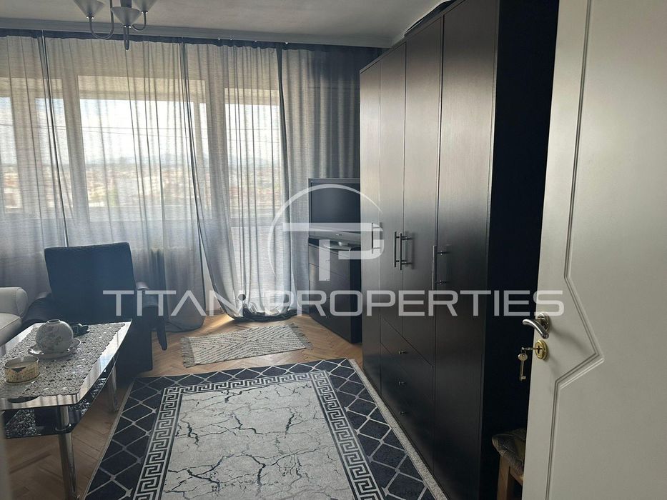 Продава се Тристаен апартамент в София, НПЗ Средец - 100 кв.м за 1683 €/кв.м - Снимка #1