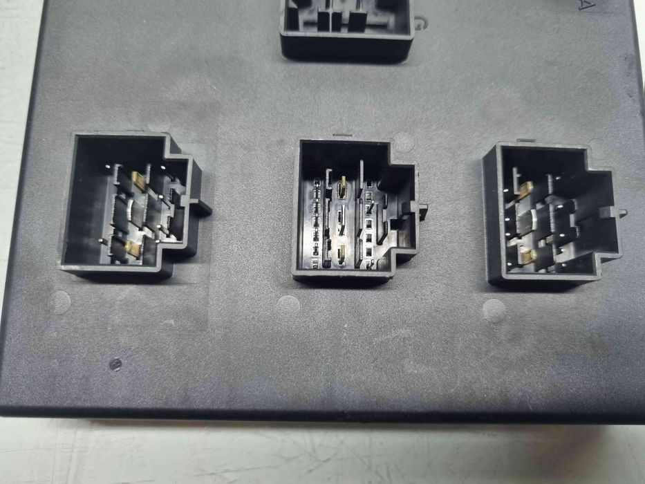 Modul confort  AUDI A5 (8T3) [Fabr 2007-2015] 8k0907063N