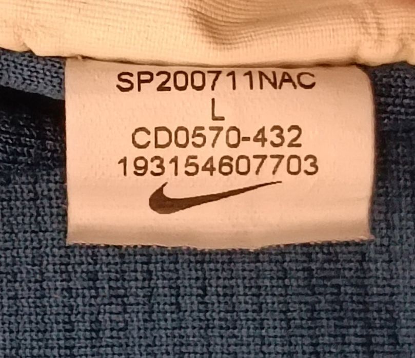 Nike DRI-FIT Strike Tee оригинална тениска L Найк спортна фланелка