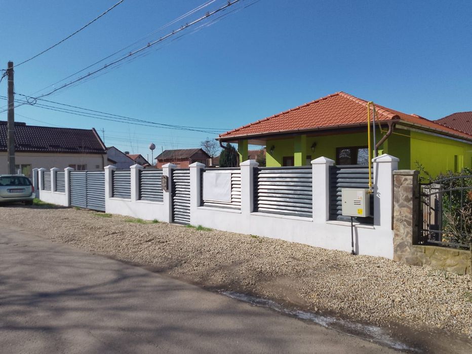 Casa de vânzare bors