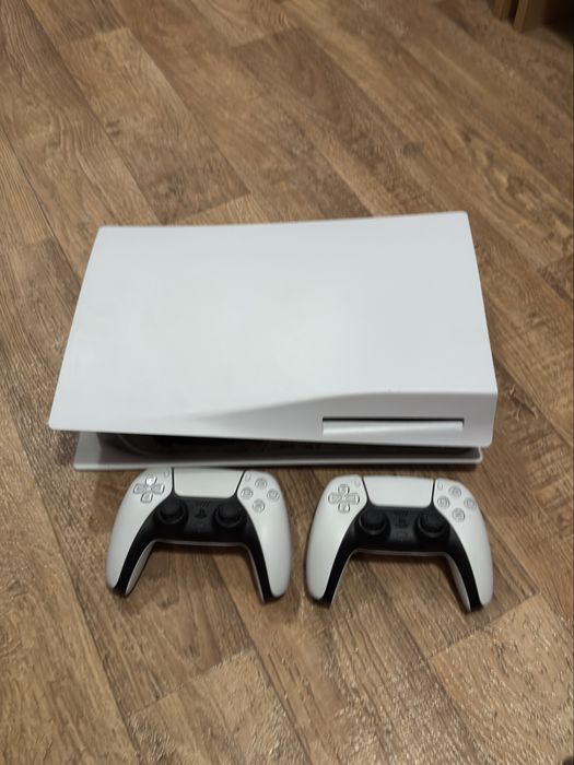 Playstation 5 slim 1tb