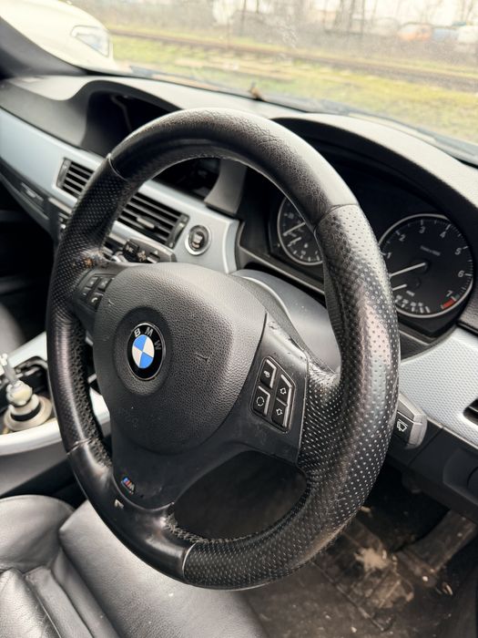 Volan m pachet bmw e90 e91 e92 e93 e87 e81 e82 e88 e84 airbag volan e9