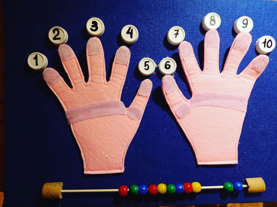 Продам игрушка  -перчатка