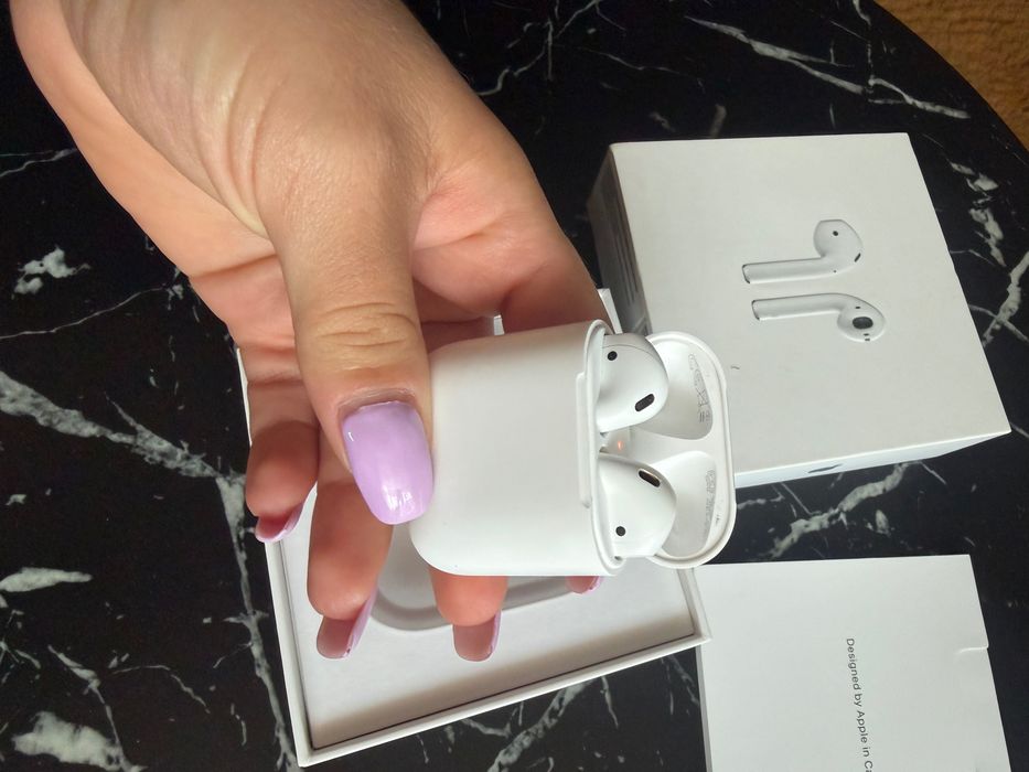Apple безжични слушалки